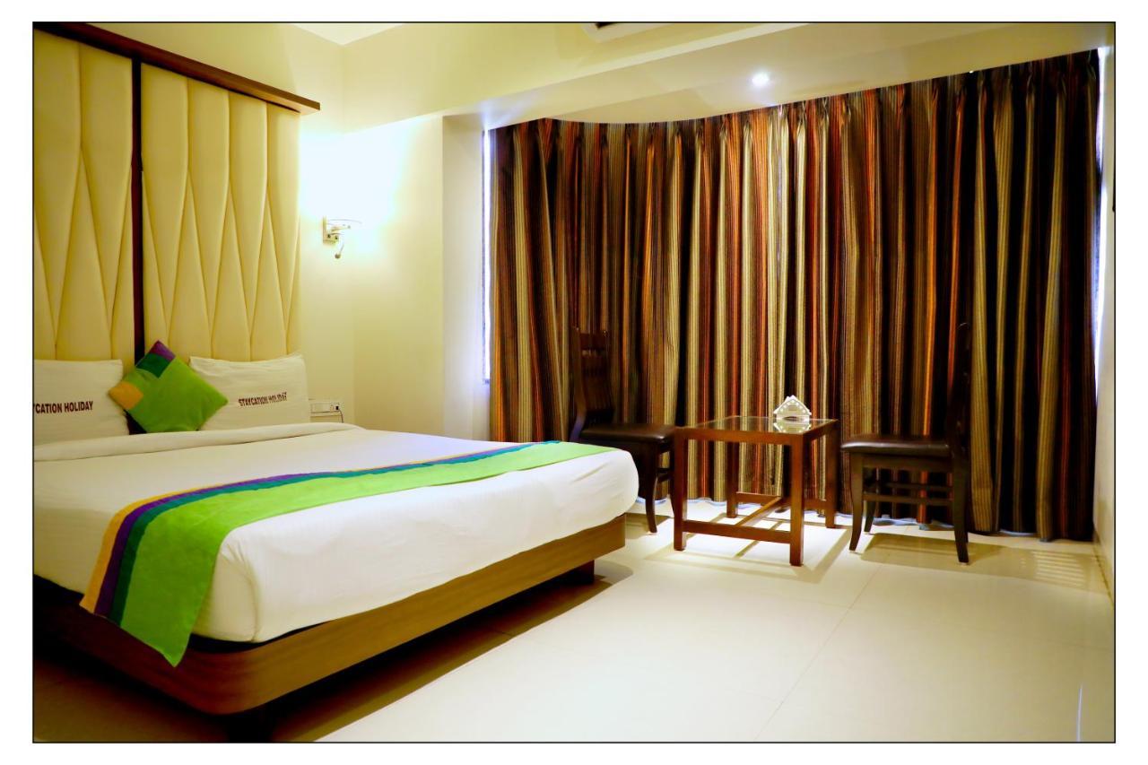 Staycation Holiday นาวีมุมไบ ภายนอก รูปภาพ